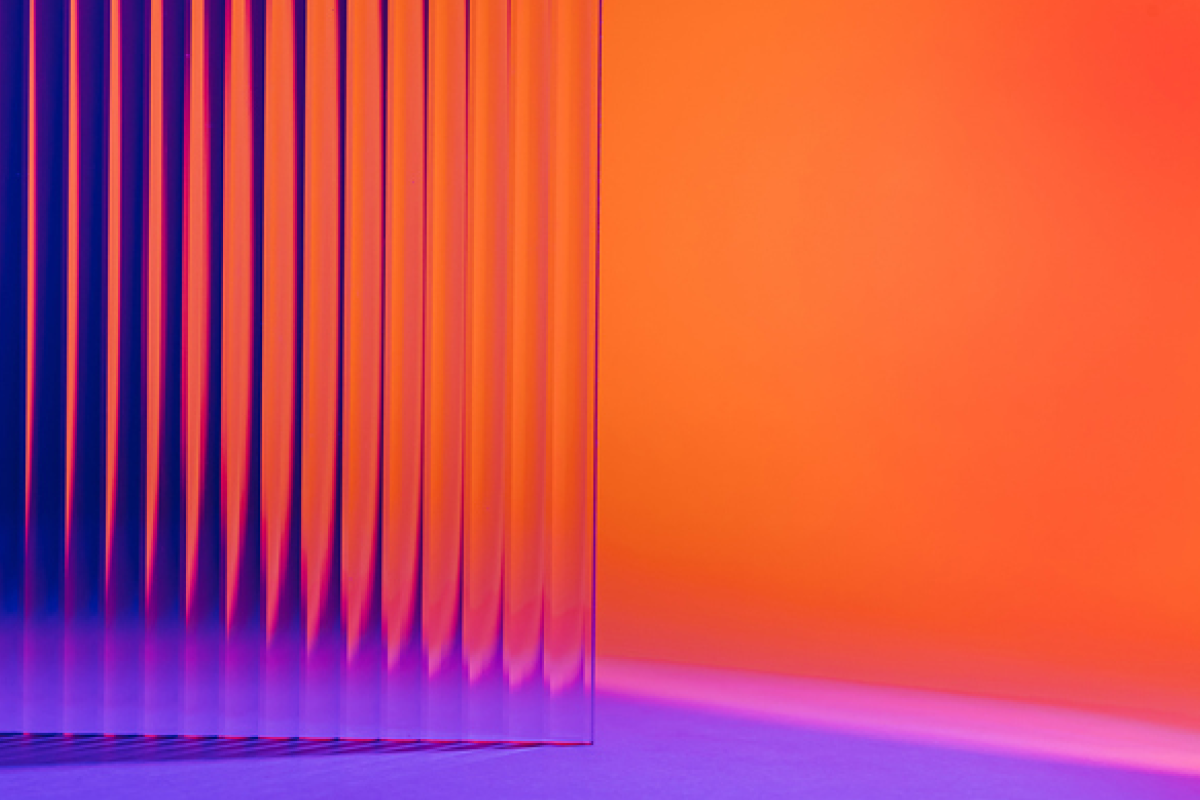 Ribbed acrylic plate on colourful background